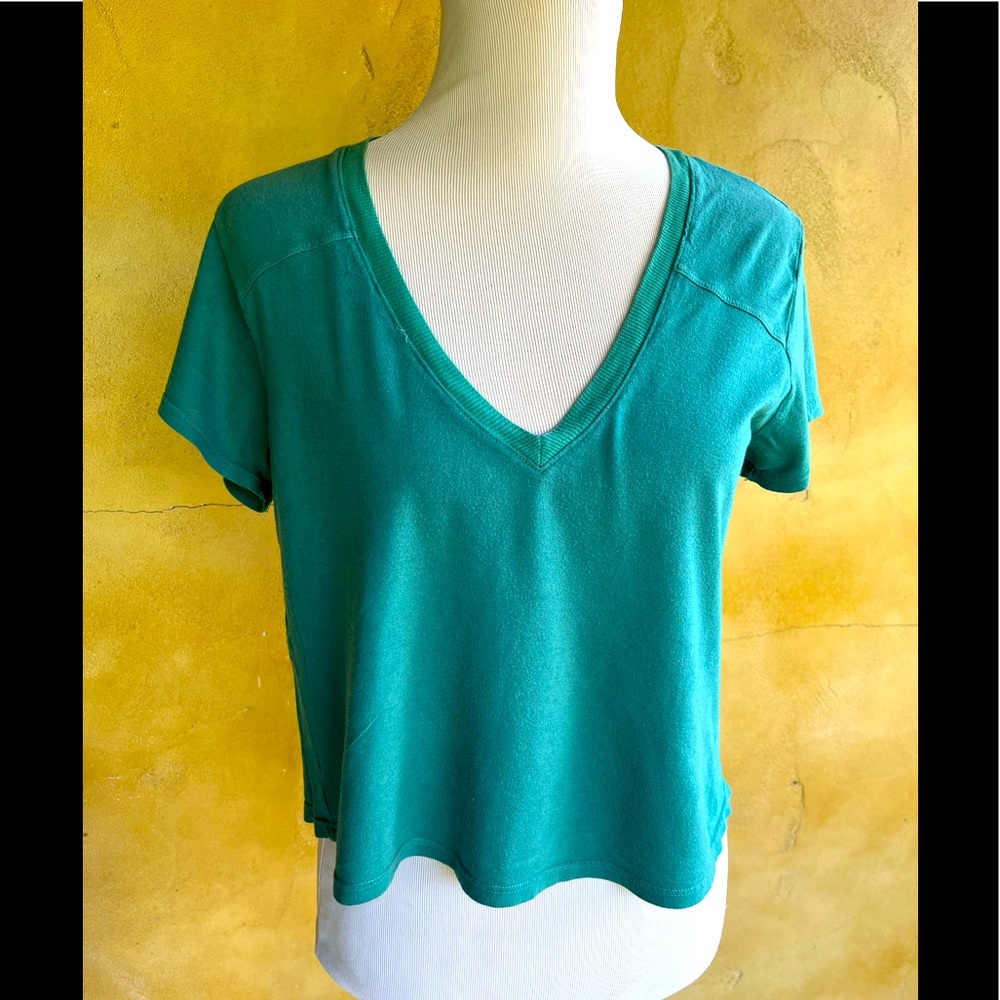 Sam & Lavi Women's Top Size S Crop Top Turquoise Green
